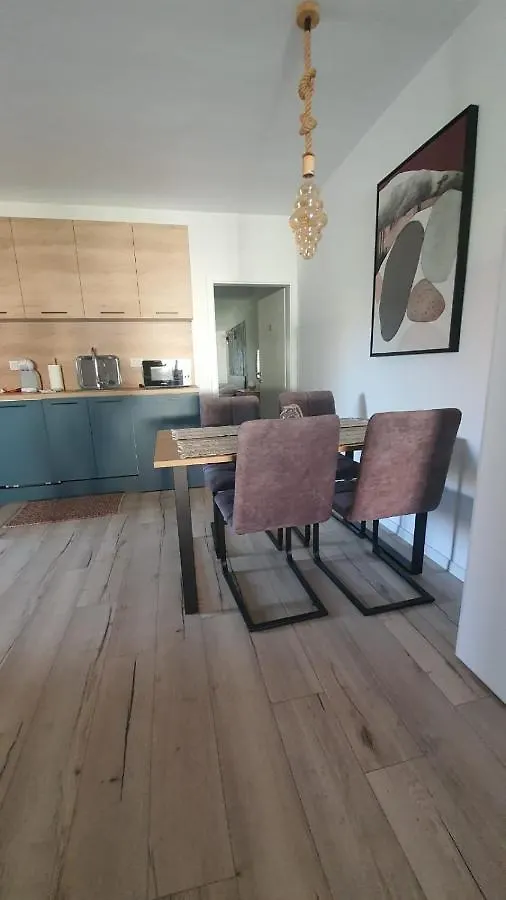 Apartments Gemma Mandre